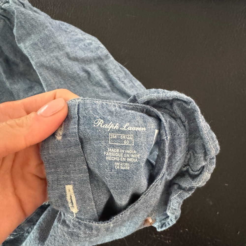 Beautiful Ralph Lauren shirt